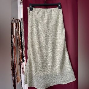 long skirt/pretty pattern/MEDUIM/ made by A.byer